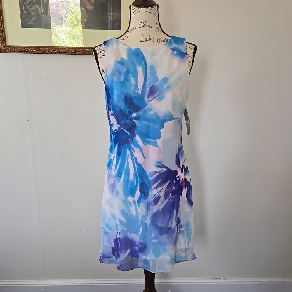 Floral Blue and Purple Sleeveless Dress